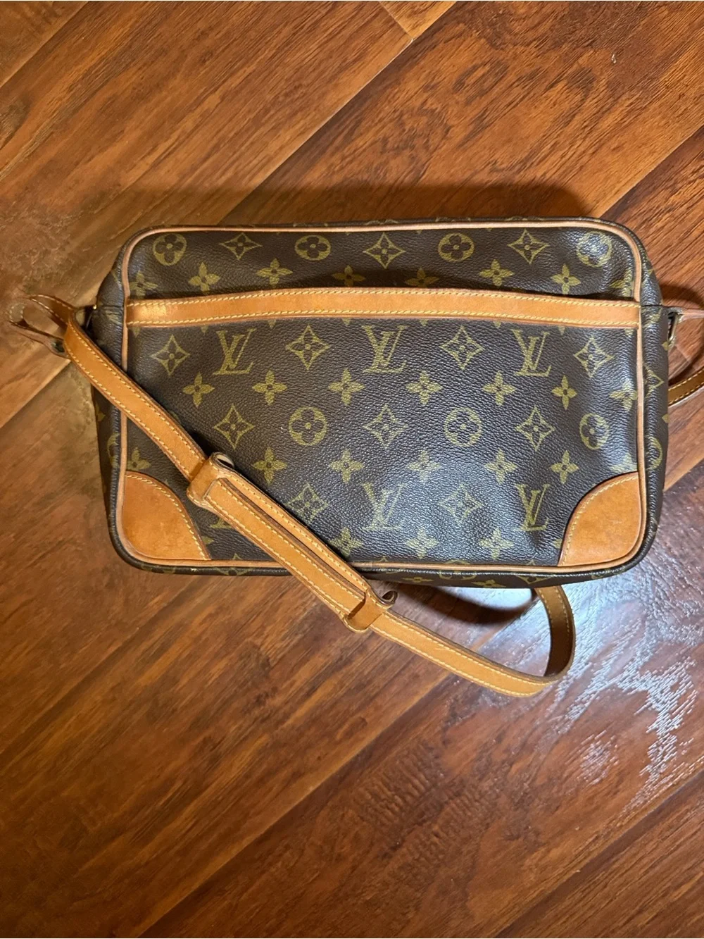 Louis Vuitton Monogram Crossbody in Brown and Tan- Trocadero 27